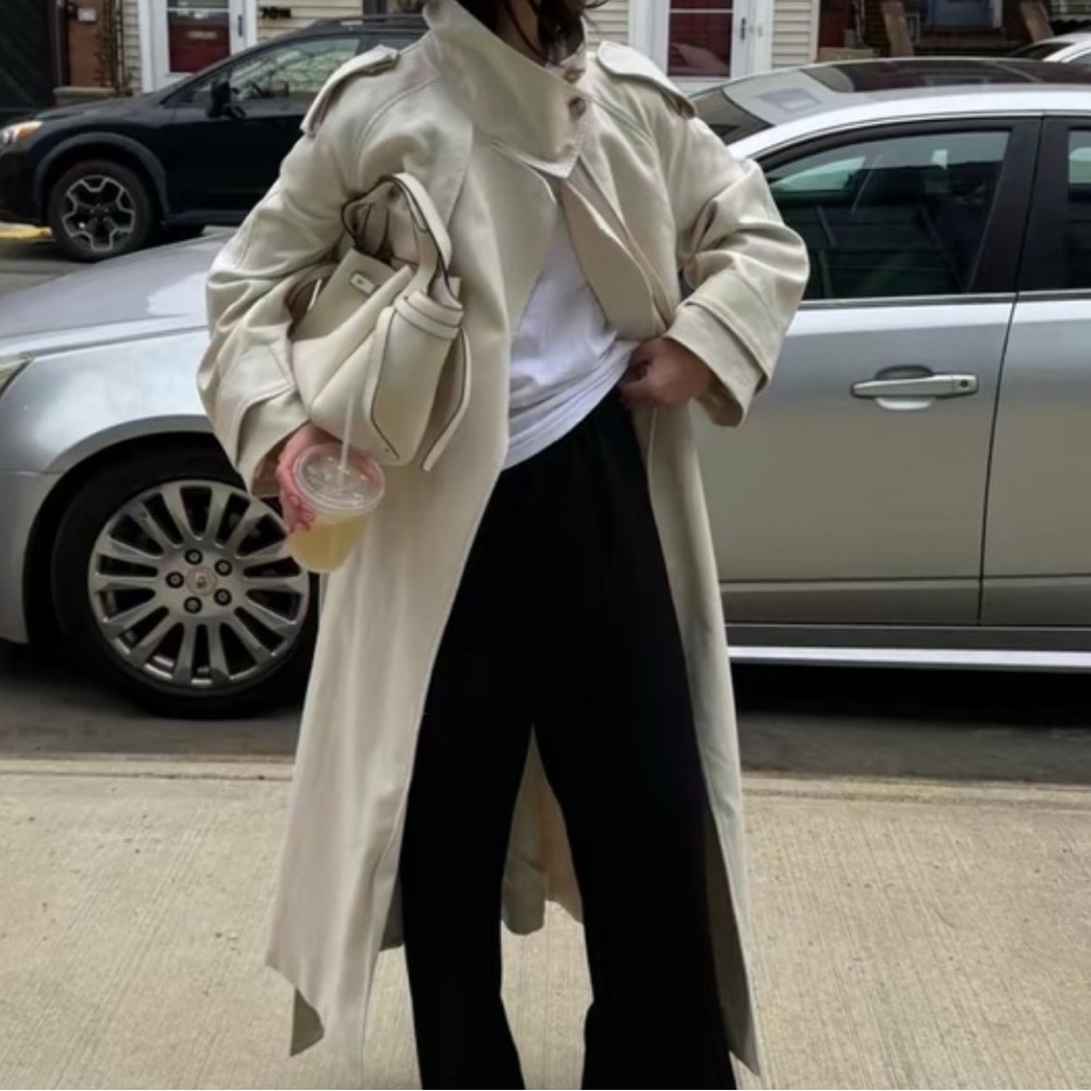 Banana Republic Cream Trench Coat